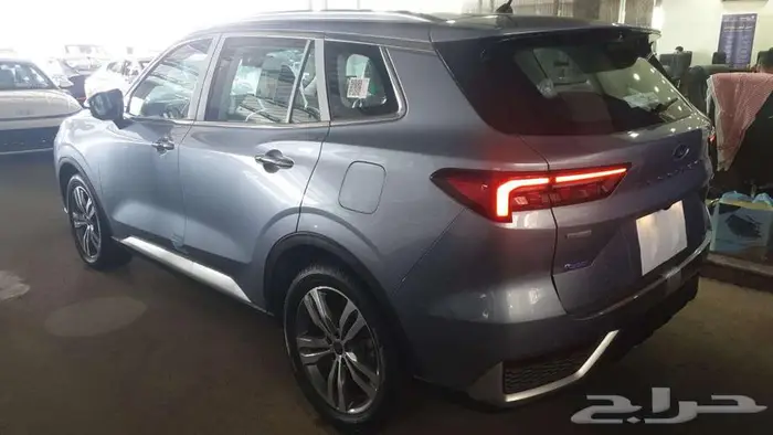 فورد تيريتوري 1.8 تيتانيوم بلس 1