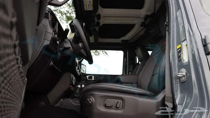 جيب رانغلر 2025 انلمتد روبيكون خليجي اصفار مع ضمان الوكيل 8