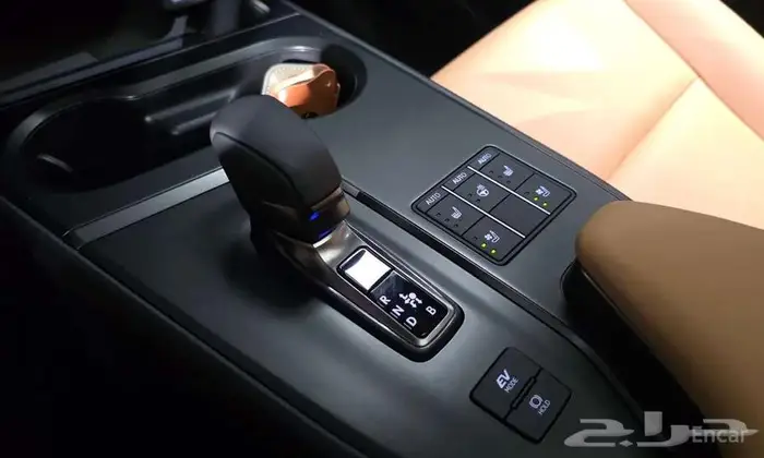 لكزس UX300h 2.0 2WD - وارد كوريا 15