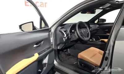 لكزس UX300h 2.0 2WD - وارد كوريا index