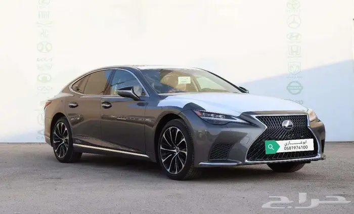 لكزس LS. 500.HHهايبرد موديل 2022 17