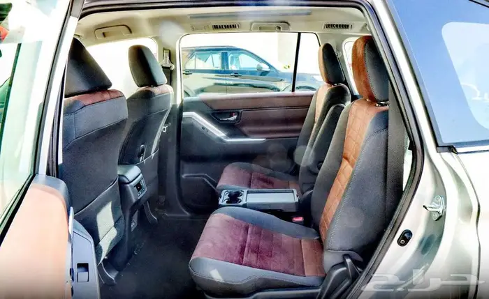 تويوتا اينوفا هايبرد VIB موديل 2024 9