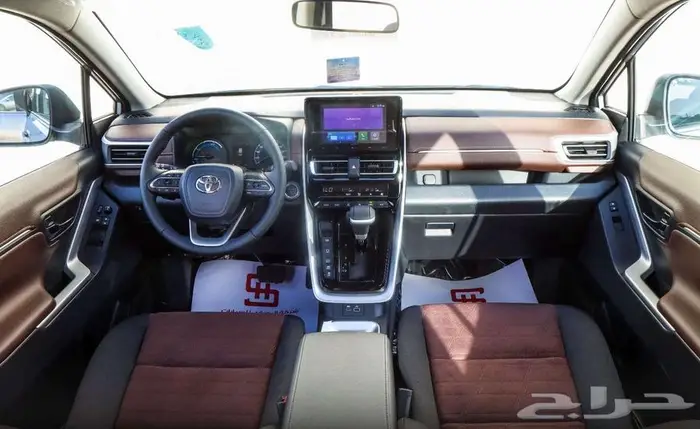 تويوتا اينوفا هايبرد VIB موديل 2024 24