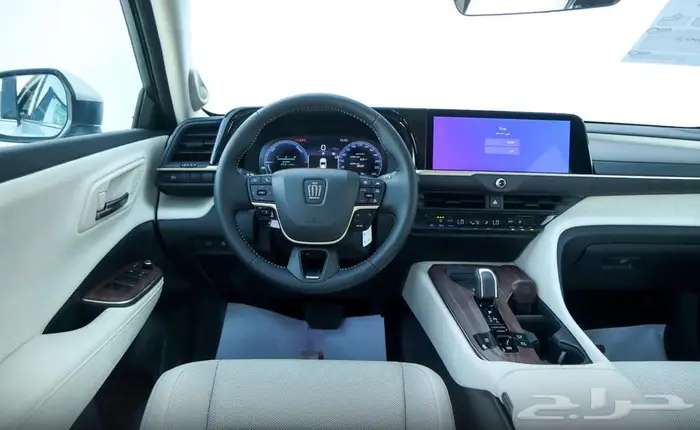 تويوتا كراون بريميوم هايبرد موديل 2025 28