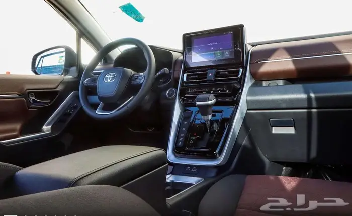 تويوتا اينوفا هايبرد VIB موديل 2024 21