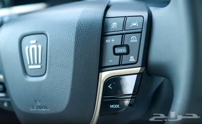 تويوتا كراون بريميوم هايبرد موديل 2025 3