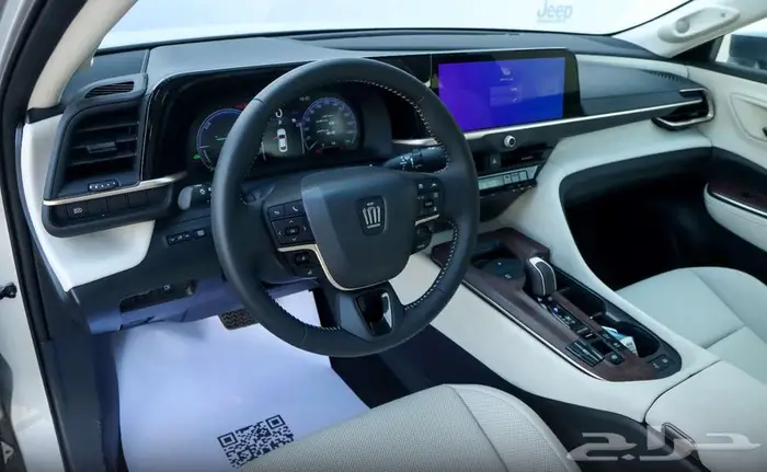 تويوتا كراون بريميوم هايبرد موديل 2025 22