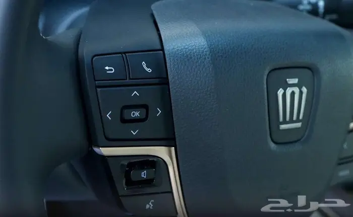 تويوتا كراون بريميوم هايبرد موديل 2025 30