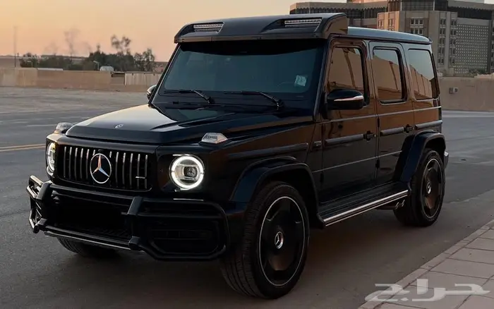 مرسيدس جي كلاس مخزن بحاله ممتازة 24