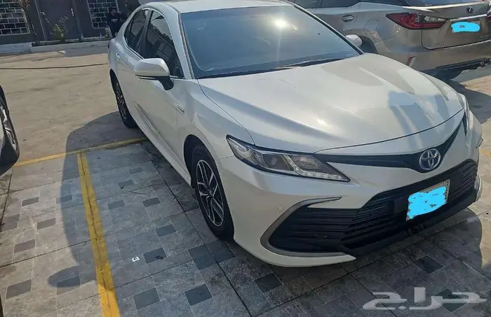 تويوتا كامري (LE) ستاندر مطور هايبرد موديل 2023 10