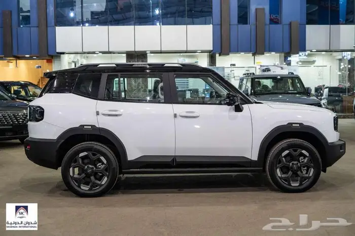 جيتور T1 لاكجري 2025 3