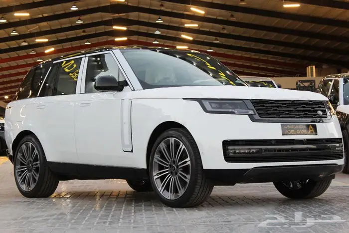 رينج روفر اوتوبيوقرافي 2025 ضمان الناغي صيانة مجانية 60 الف 3