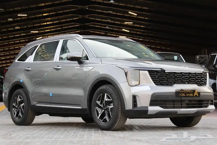 فرصة العمر لإمتلاك سيارة كيا سورنتو 2025 هايبرد عروض مميزة 3