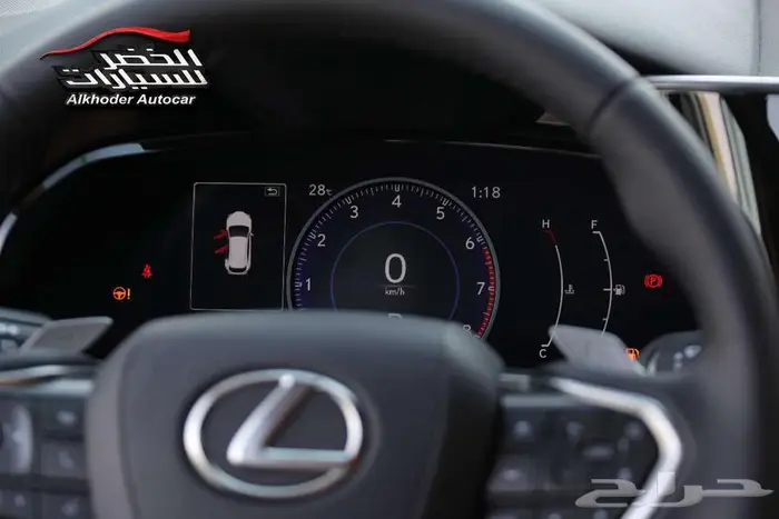 لكزس ان اكس 350 رمادي 6