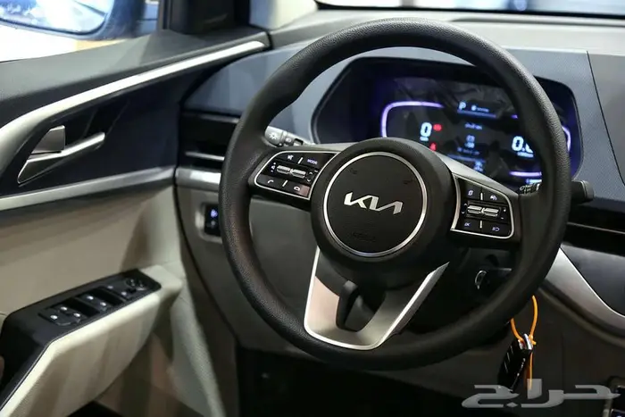 كيا كارينز 2025 ستاندر مطور عروض شركة سفنز للسيارات 9