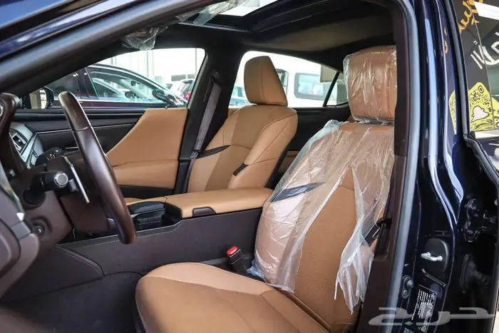 لكزس ES250 موديل 2021 ممشي قليل 8