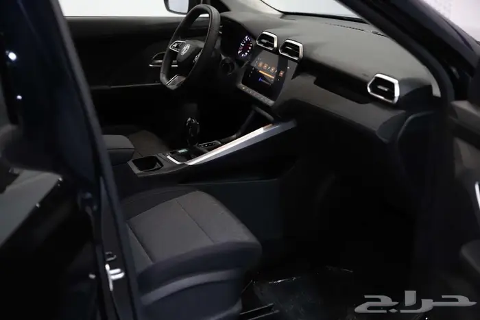 ام جي zs استاندر الشكل الجديد موديل 2025 3