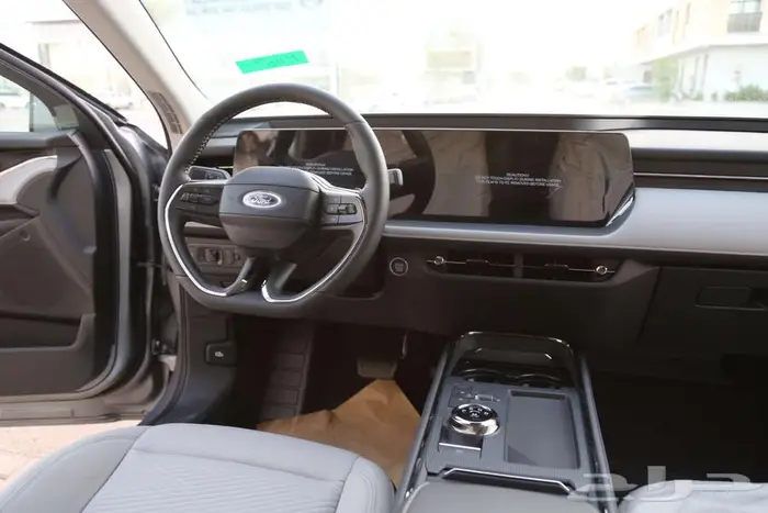 فورد تورس أمبيانتي 2026 رمادي أنيق ب121325 ريال 9