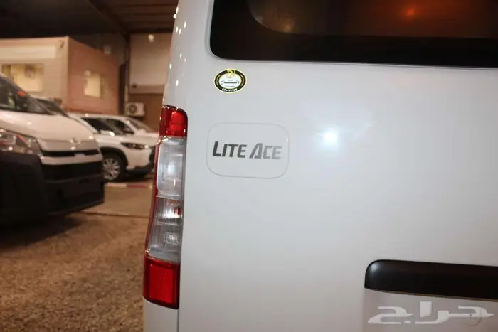 تويوتا لايت اس 1.5 ان بنزين اتوماتيك 2025 4