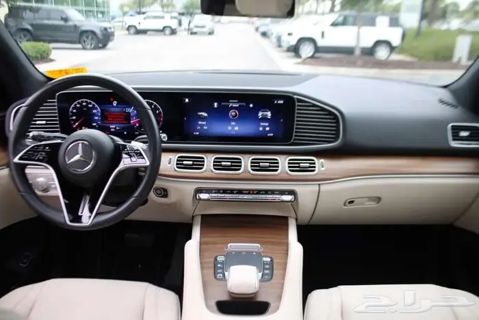 مرسيدس GLE450 2025 مقاعد 7 8