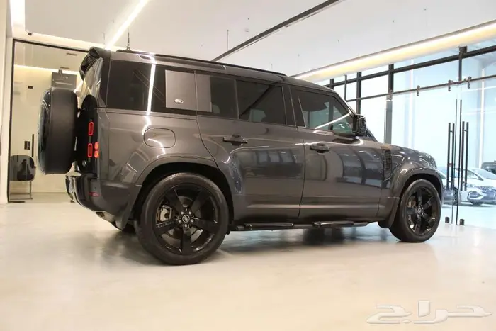 ديفندر S110 2023 4