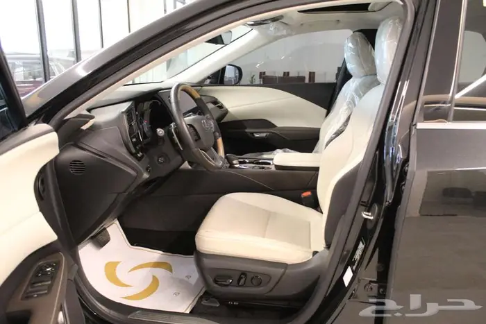 لكزس RX350 2024 8