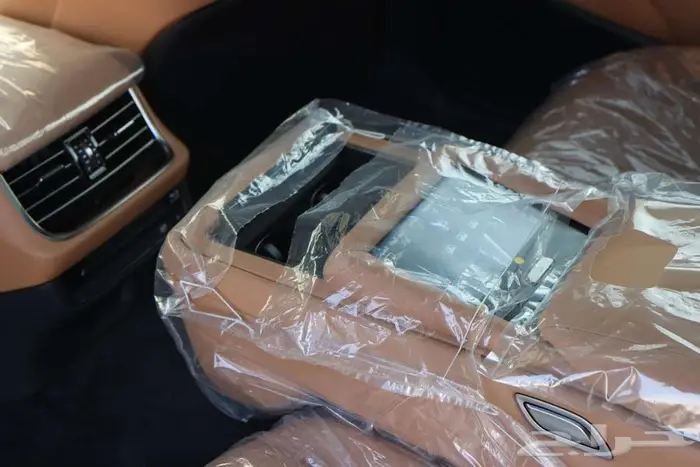 لكزس LS. 500.HHهايبرد موديل 2022 18