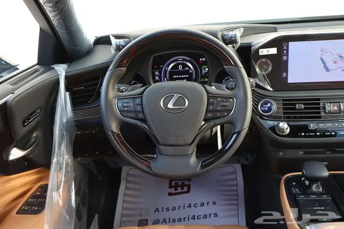 لكزس LS. 500.HHهايبرد موديل 2022 25