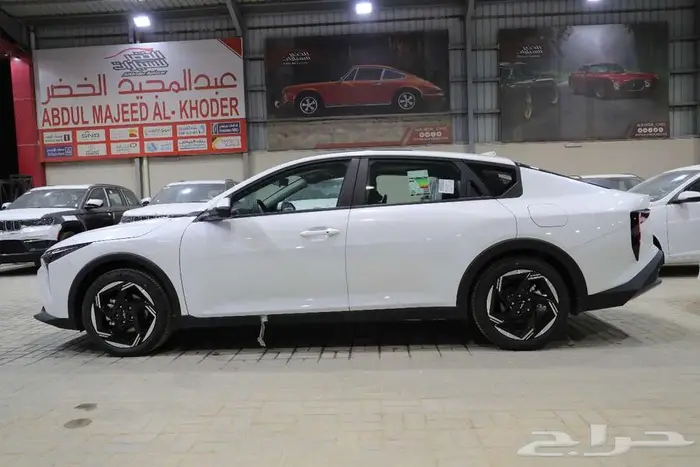 عرض خاص كيا k4 نص فل GLS مكينه 2.0 4