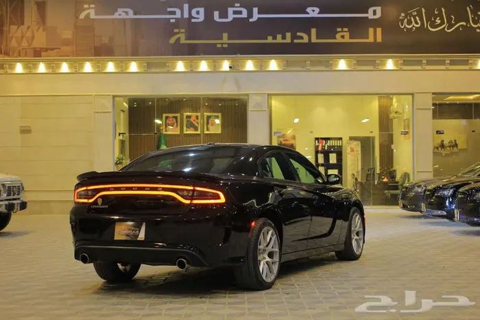 دودج تشارجر SXT 2018 فتحة سقف مرهم SRT 4