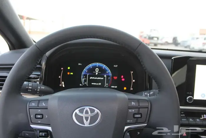 تويوتا كامري LE بنزين 2025 9