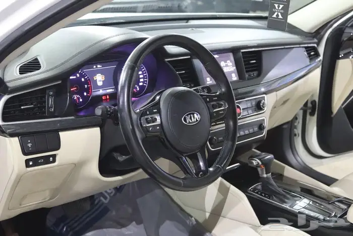 كيا كادينزا 2020 10
