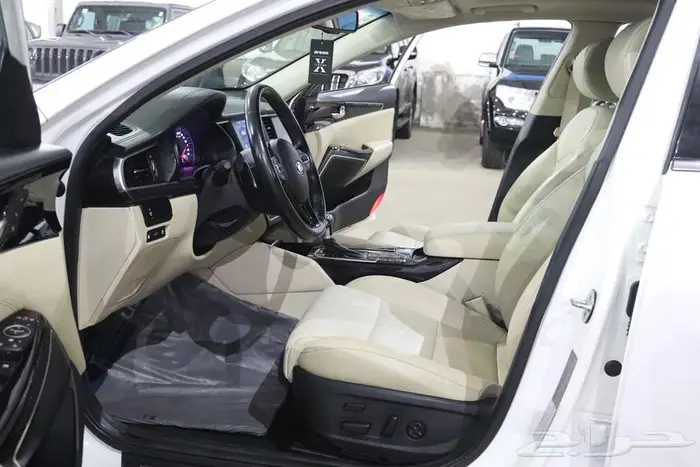 كيا كادينزا 2020 17