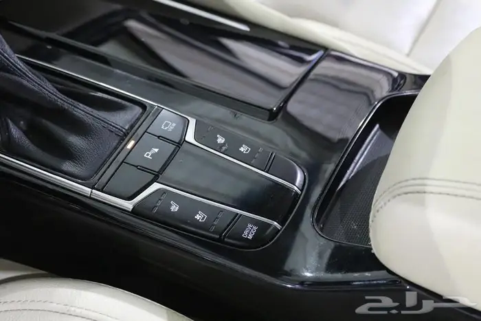 كيا كادينزا 2020 25