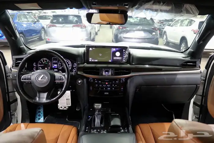 جيب لكزس 2020 فل كامل 14