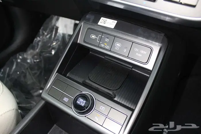 هونداي كونا اسمارت بنزين موديل 2025 7