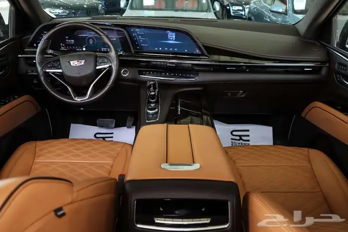 كاديلاك اسكاليد 2023 10