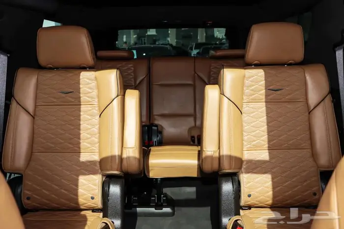 كاديلاك اسكاليد 2023 18