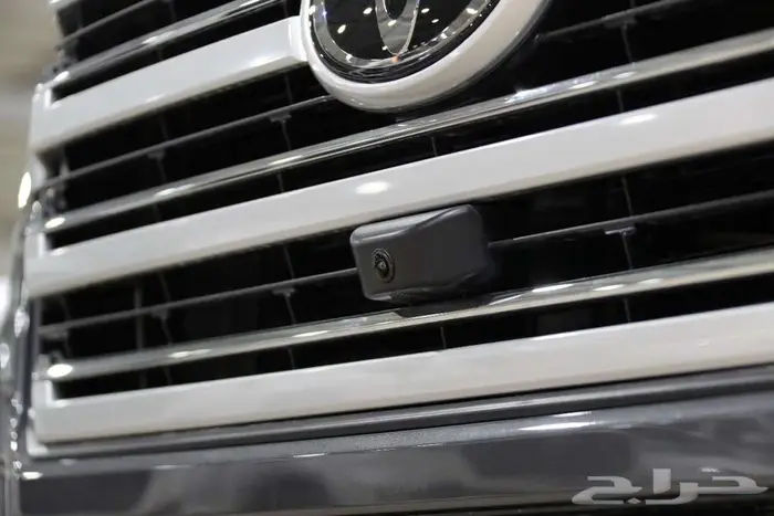 تويوتا جي اكس ار ال 4 8