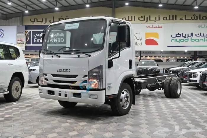 ايسوزو دينا 6 طن شاص طويل بالنقد والتقسيط 0