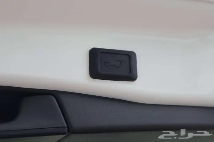 تويوتا راف فور 2025 استندر و نص فل 15