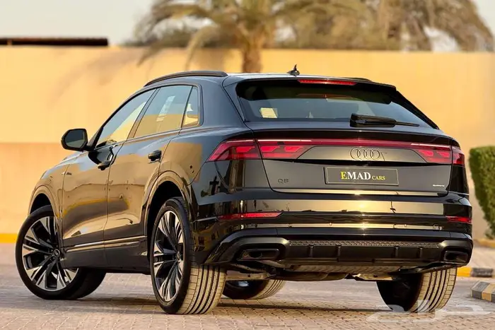اودي Q8 S-LINE 2025 اسود خليجي 3