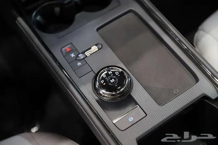 فورد تورس 2026 اميانتي ترند تيتانيوم 9