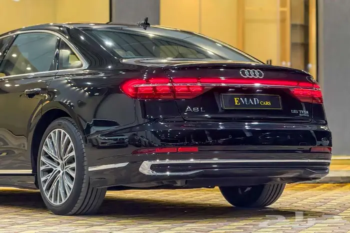 اودي A8L V6 2024 اسود خليجي تحت الضمان 4