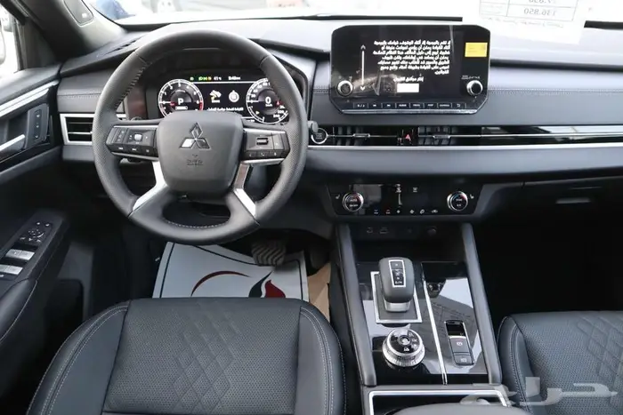 ميتسوبيشي اوتلاندر 2025بلاك سام واستندر 8