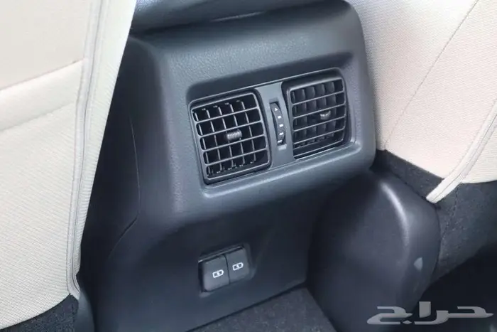 تويوتا كامري LE بنزين 2025 سعودي متوفر كل الفئات والألوان 10