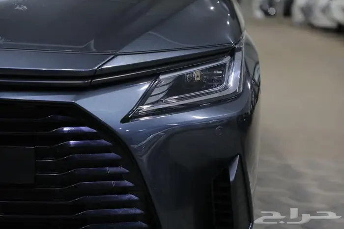 تويوتا يارس Y بلاس نص فل اربعة سلندر موديل 2024 6