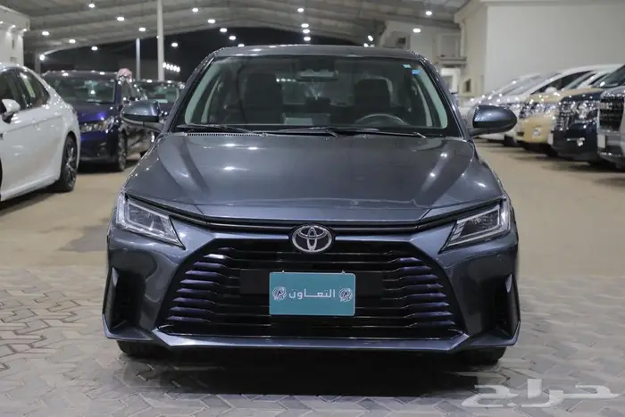 تويوتا يارس Y بلاس نص فل اربعة سلندر موديل 2024 1