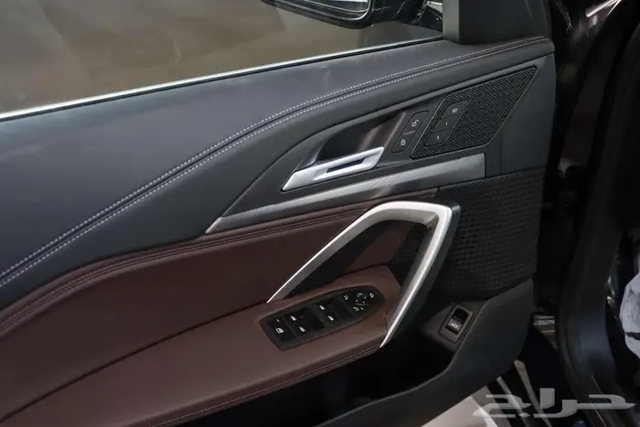 بي ام دبليوX1 كت M فل كامل موديل 2025 14