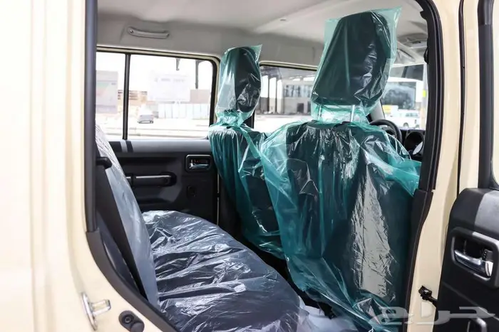 سوزوكي جمني 2025 بابين 8